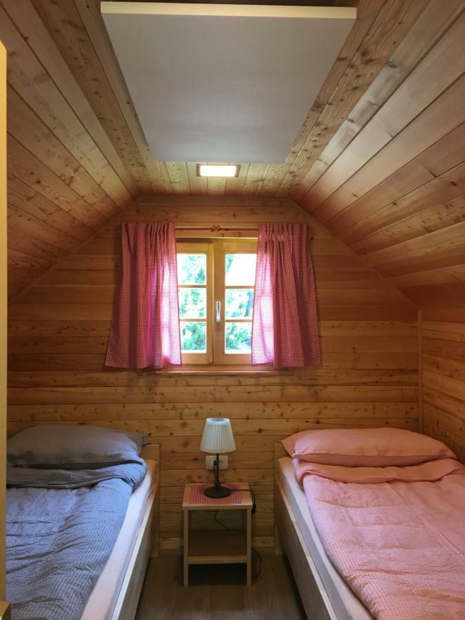 Camp Podgrad Vranskoヴィラ エクステリア 写真