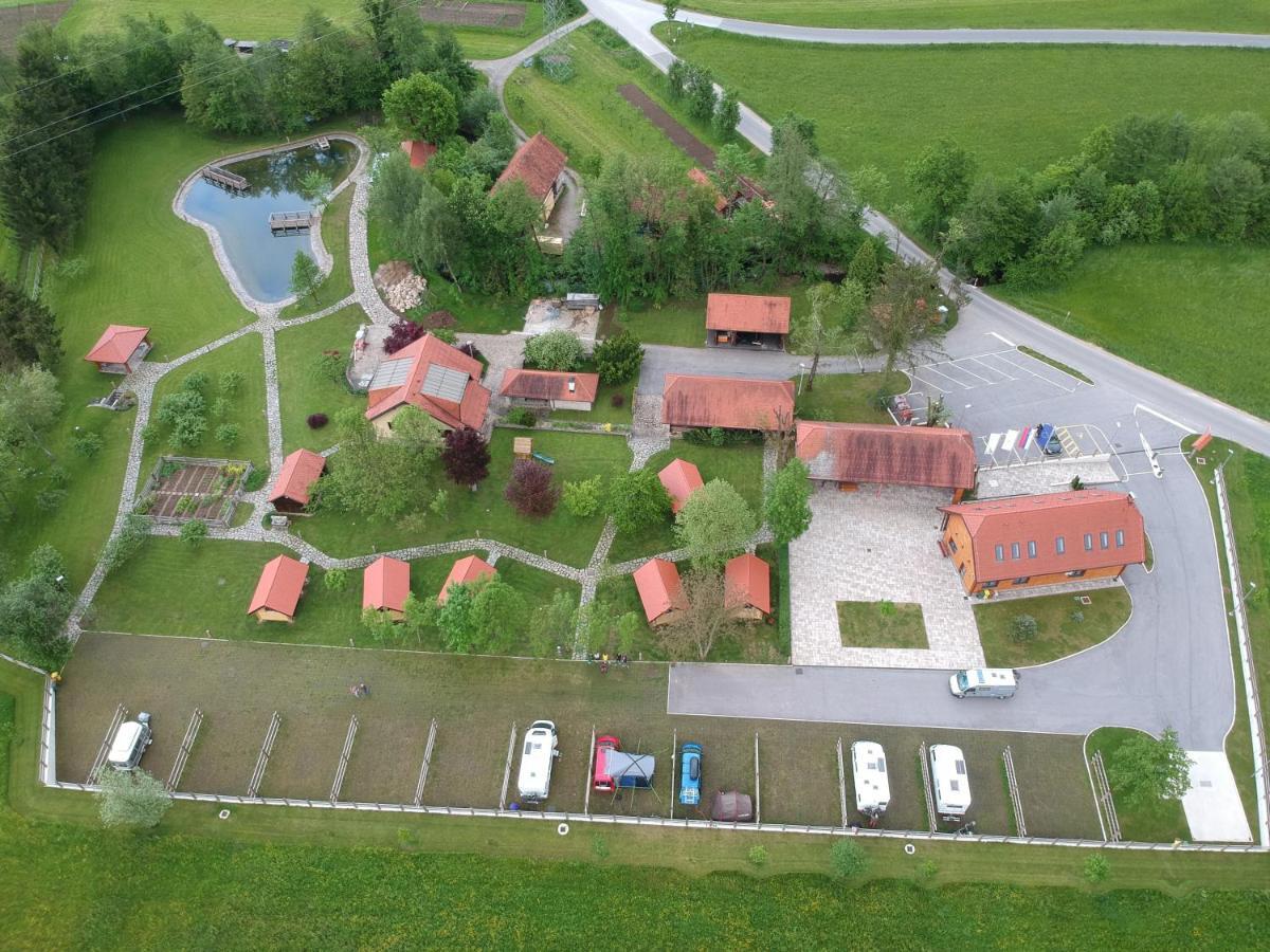 Camp Podgrad Vranskoヴィラ エクステリア 写真